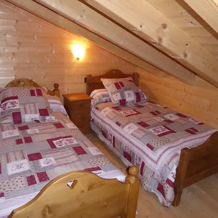De Gamme 5p Avec Mezzanine, Parking, Proche Telepherique Et Pistes - - Fr-1-464-7 *
