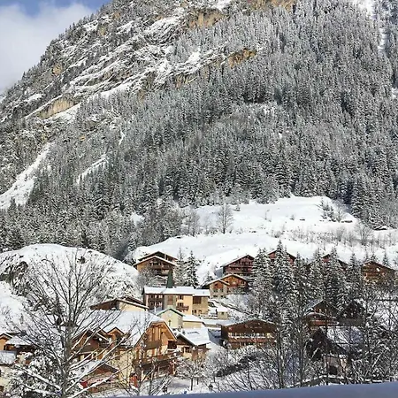 De Gamme 5p Avec Mezzanine, Parking, Proche Telepherique Et Pistes - - Fr-1-464-7 Chalet *